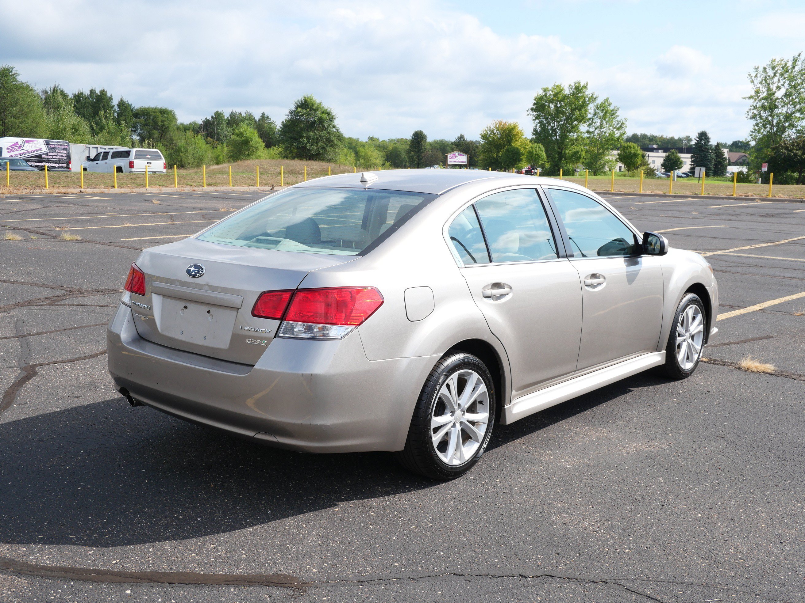 Used 2014 Subaru Legacy 2.5i Premium (CVT) Sedan