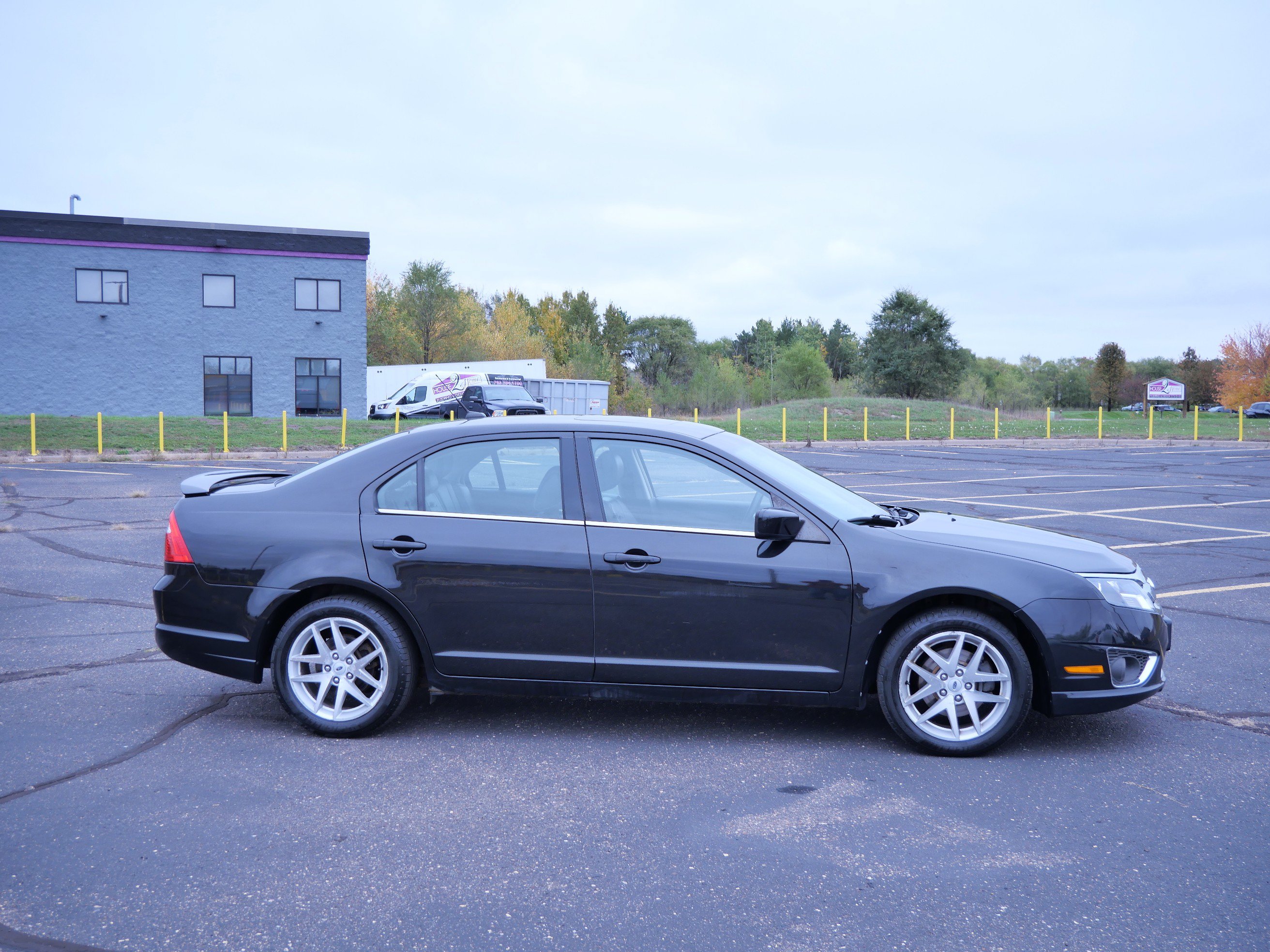 Used 2012 Ford Fusion SEL Sedan