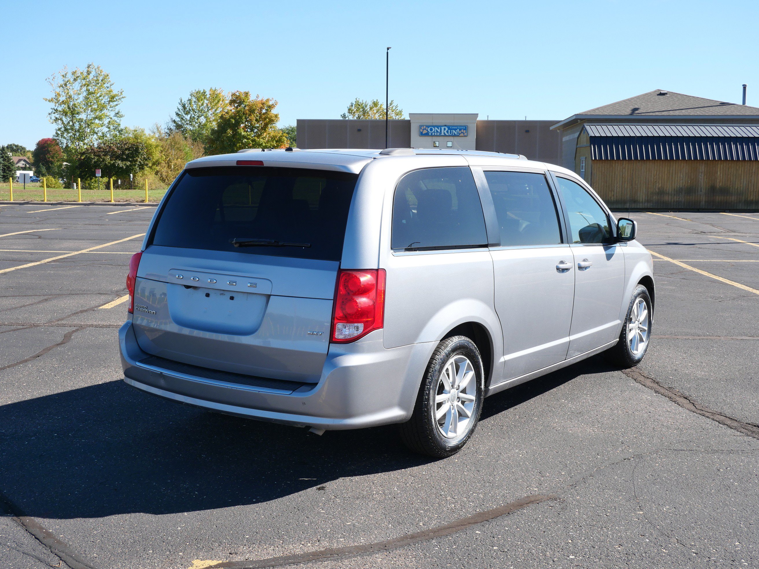 Used 2020 Dodge Grand Caravan SXT Van Passenger Van