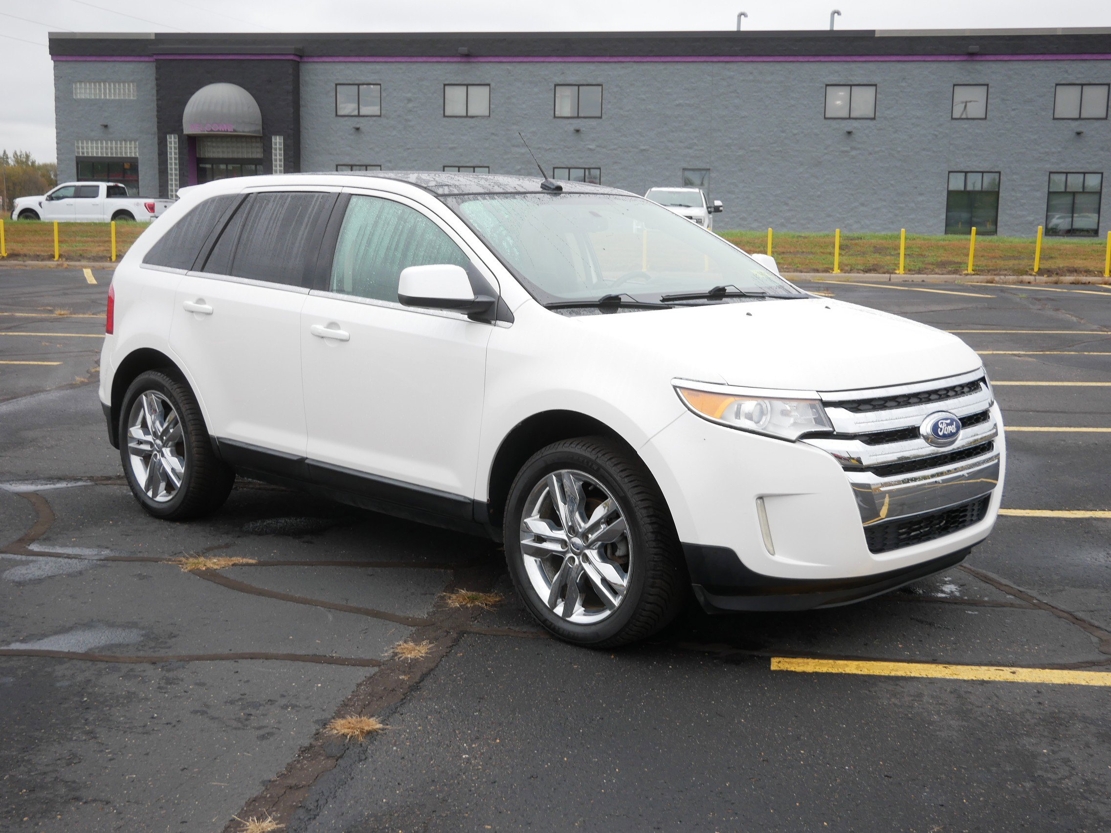 2011 Ford Edge Limited - Photo 2