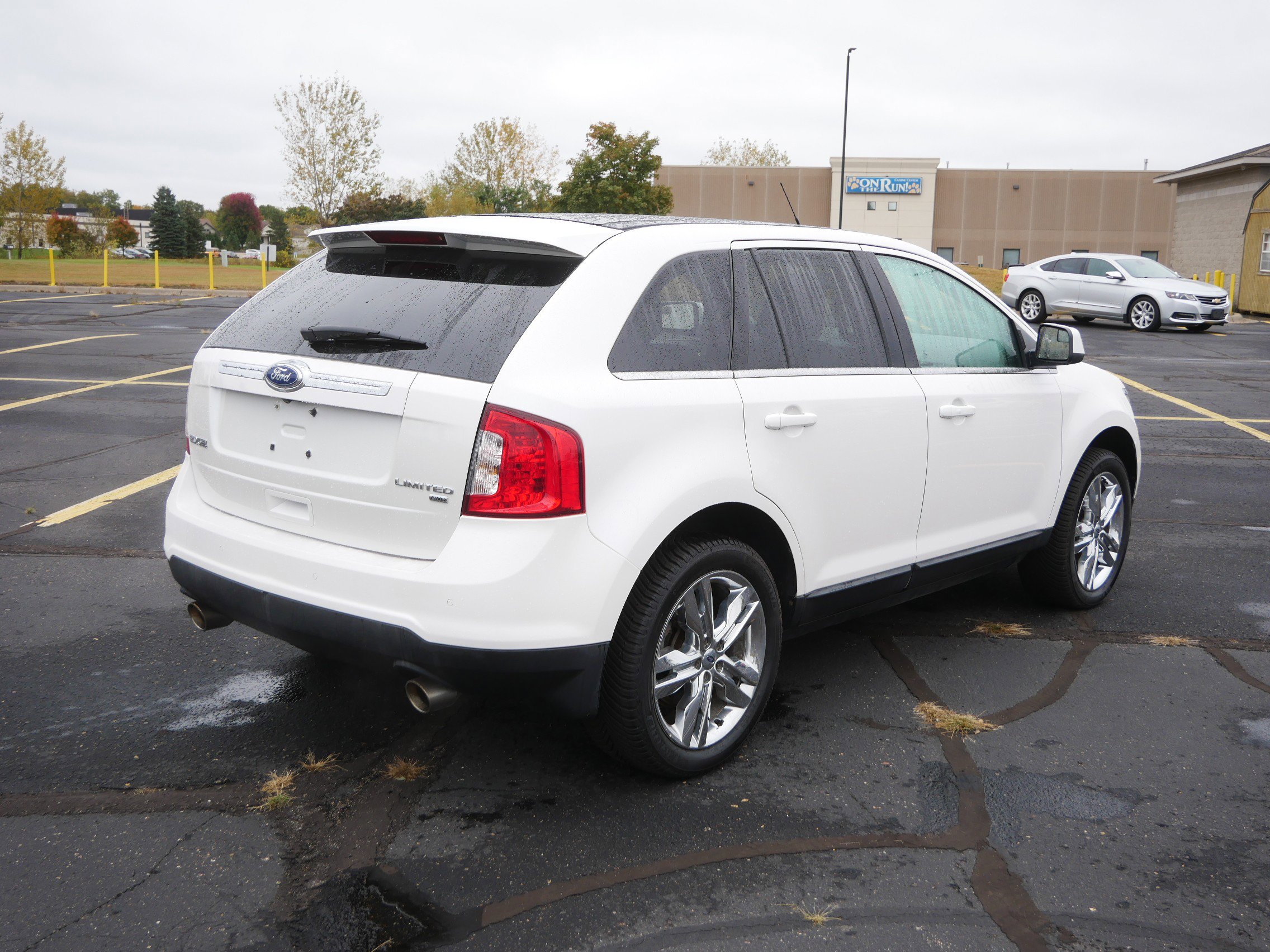 2011 Ford Edge Limited - Photo 4