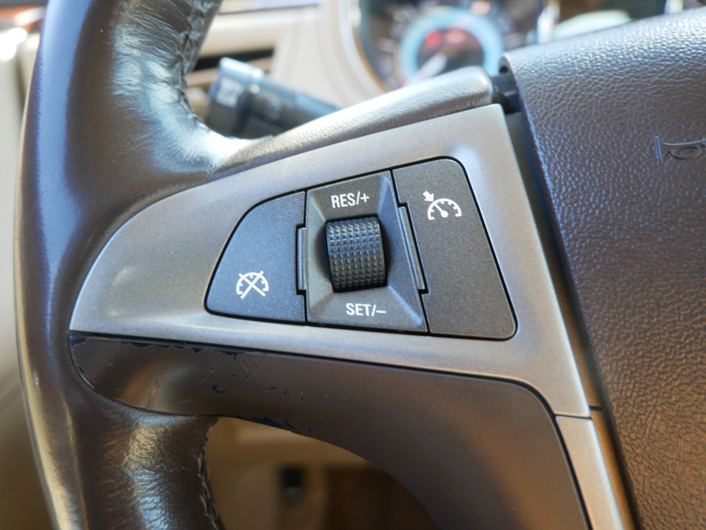 2011 Buick LaCrosse CXS - Photo 15