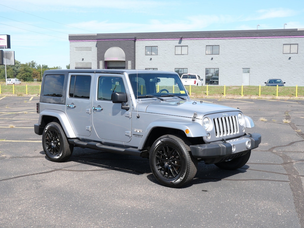 Used 2016 Jeep Wrangler JK Unlimited Sahara 4x4 SUV