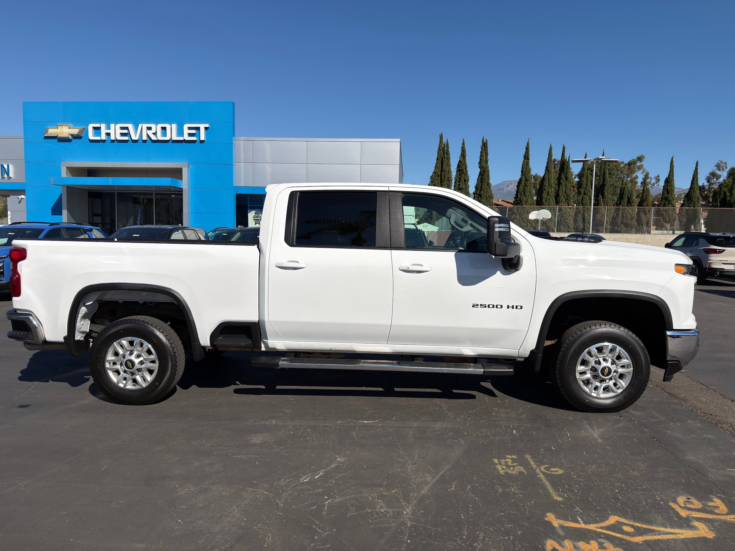 2025 Chevrolet Silverado 2500HD LT - Photo 9
