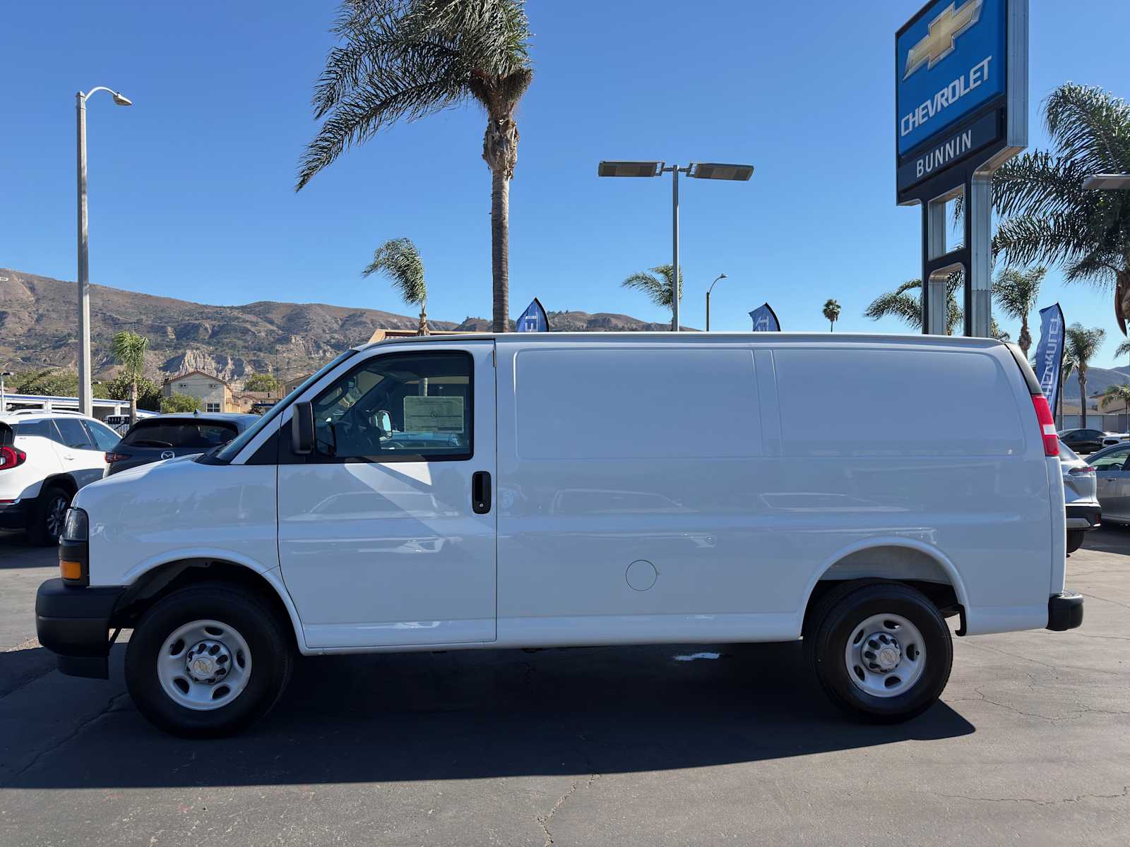 2026 Chevrolet Express Cargo Work Van - Photo 5