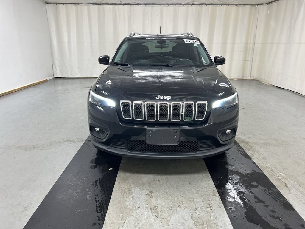 Used 2019 Jeep Cherokee Latitude Plus 4x4 SUV