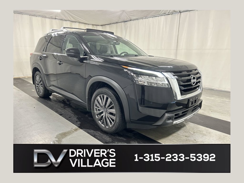 Used 2024 Nissan Pathfinder SL 4WD SUV