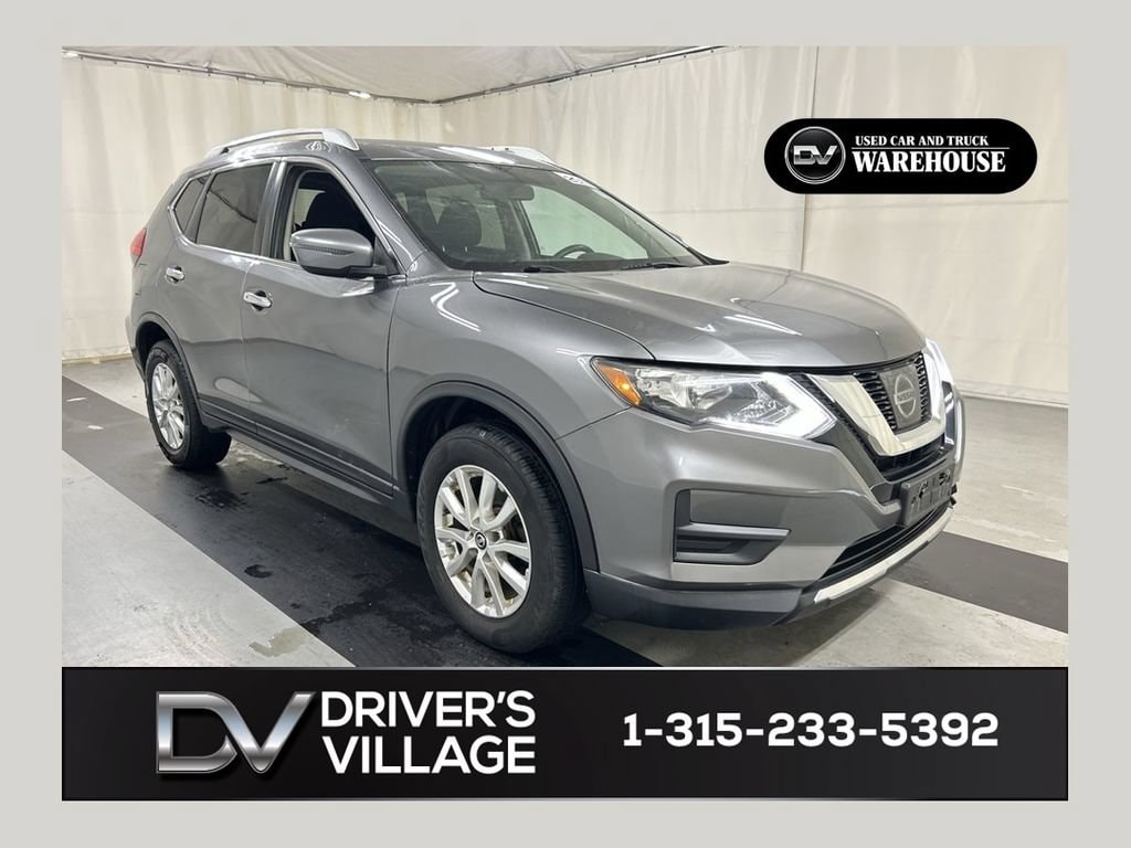 Used 2017 Nissan Rogue SV SUV
