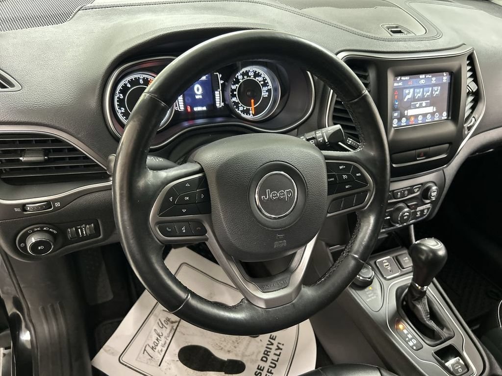 Used 2019 Jeep Cherokee Latitude Plus 4x4 SUV