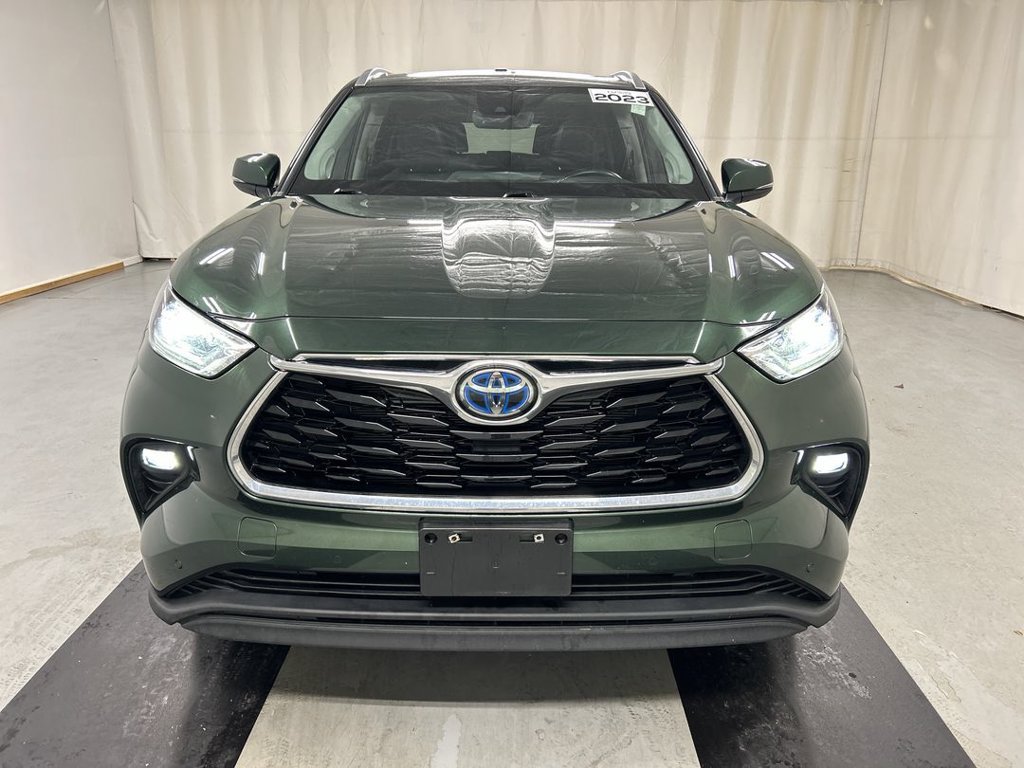 Used 2023 Toyota Highlander Hybrid Limited SUV