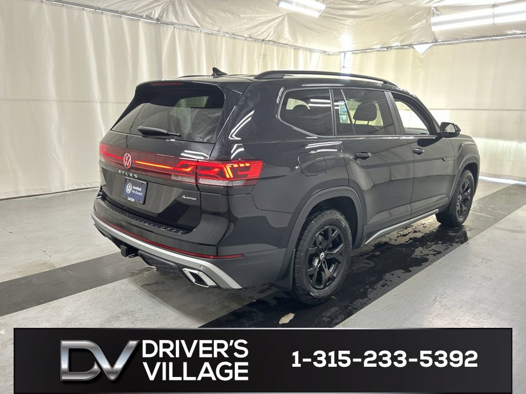 Used 2024 Volkswagen Atlas 2.0T Peak Edition SEL SUV