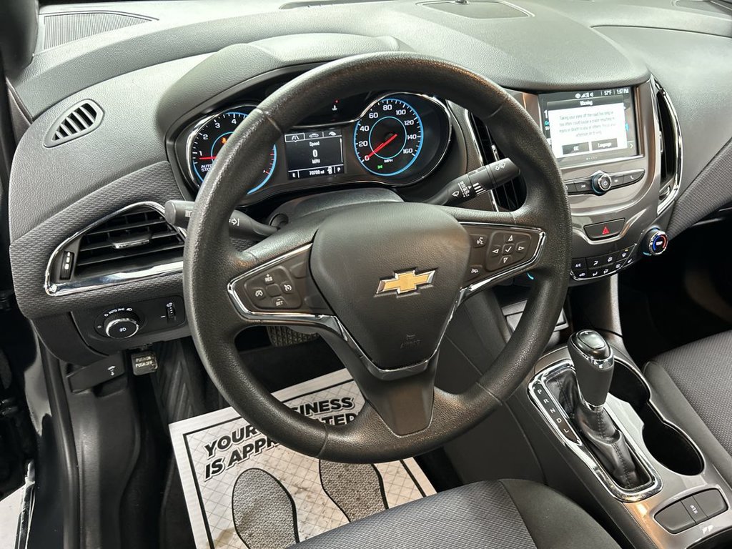 Used 2018 Chevrolet Cruze LT Car