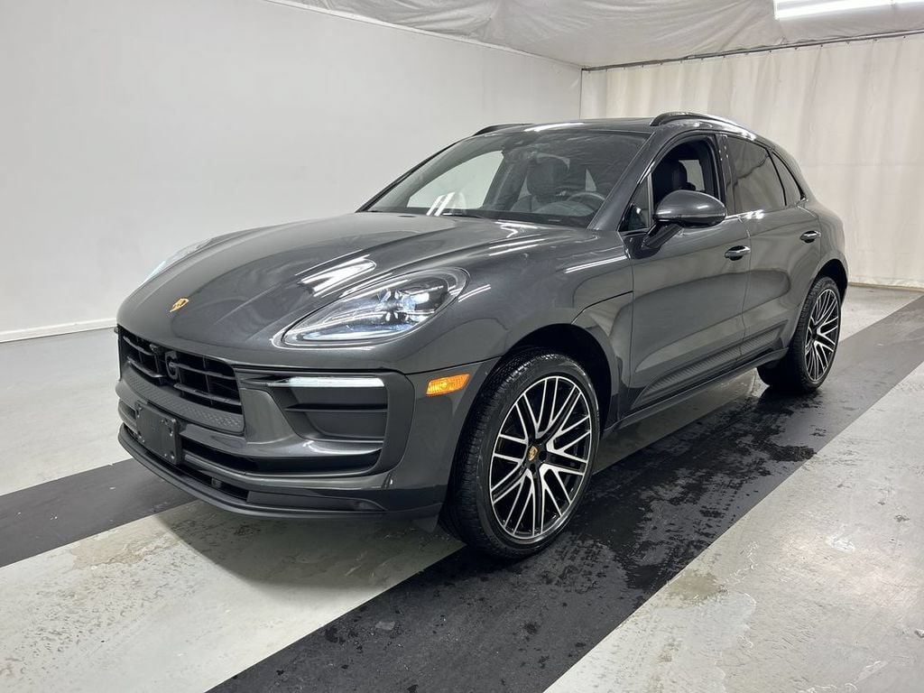 Used 2026 Porsche Macan AF