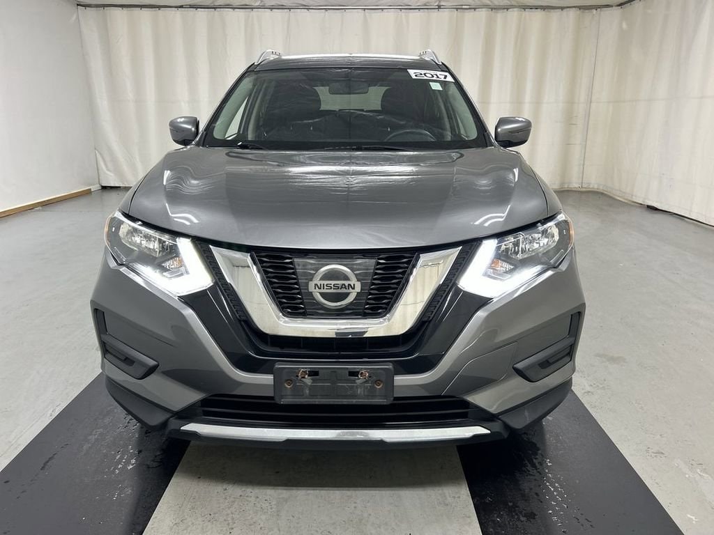 Used 2017 Nissan Rogue SV SUV