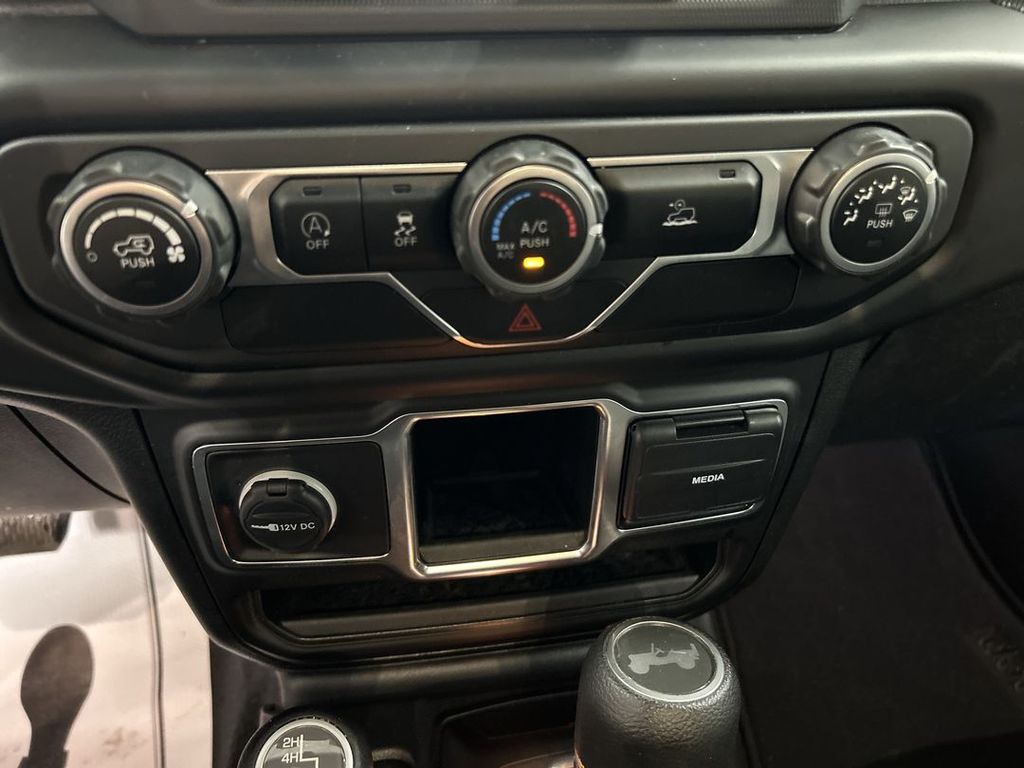 2021 Jeep Wrangler Unlimited Sport - Photo 16