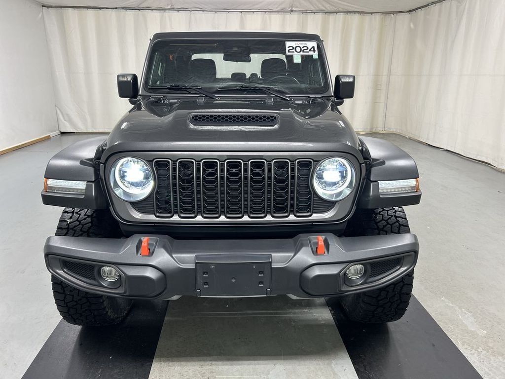 Used 2024 Jeep Gladiator Mojave Truck Crew Cab