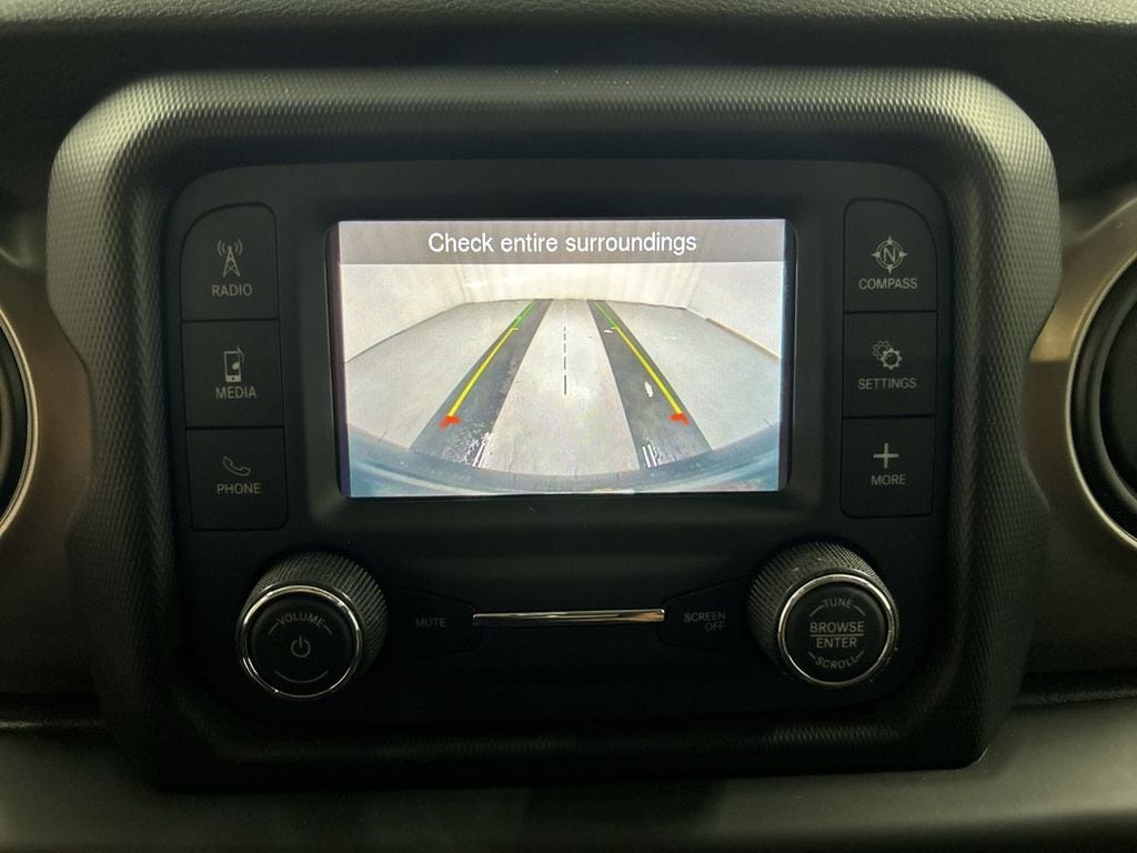 2021 Jeep Wrangler Unlimited Sport - Photo 15