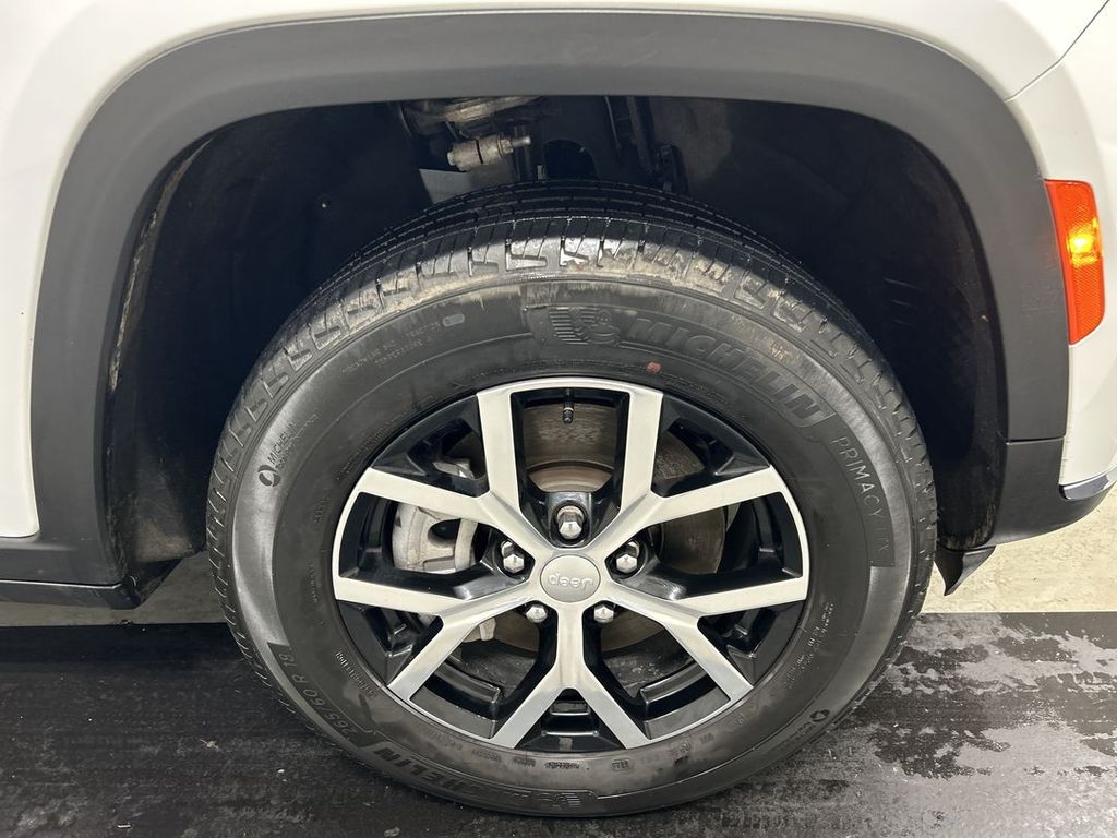 2025 Jeep Grand Cherokee L Limited - Photo 8
