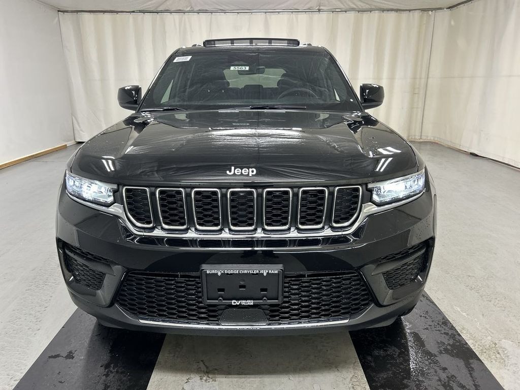 New 2026 Jeep Grand Cherokee LAREDO X 4X4 Sport Utility