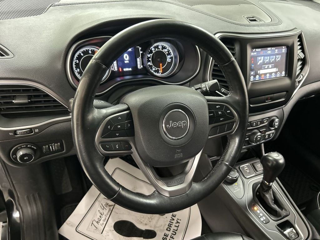 Used 2019 Jeep Cherokee Latitude Plus 4x4 SUV