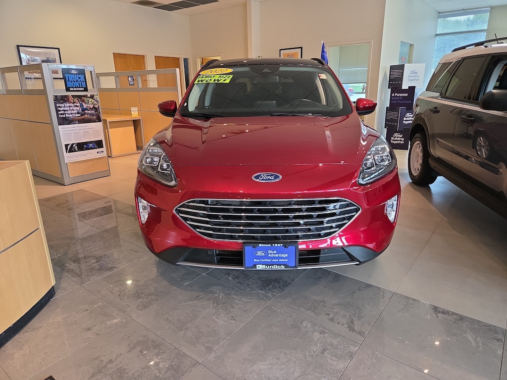 Certified 2022 Ford Escape Titanium 401A AWD SUV