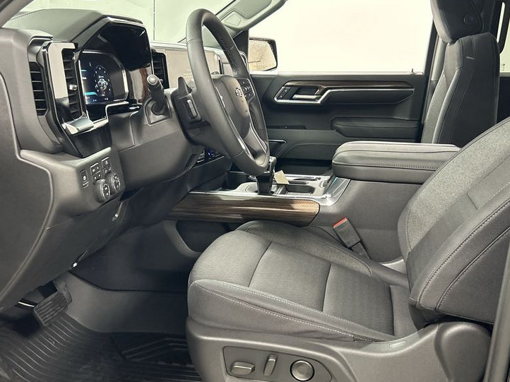 2026 Chevrolet Silverado 1500 LT Trail Boss - Photo 12