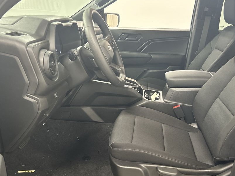 2026 Chevrolet Colorado Trail Boss - Photo 12