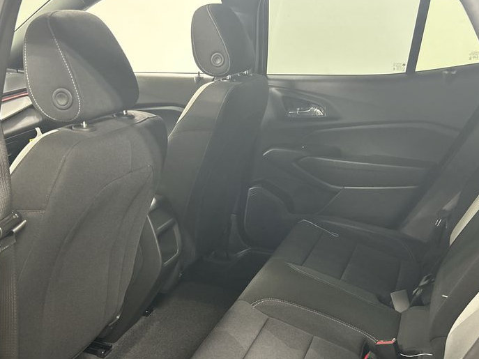 2026 Chevrolet Trax RS - Photo 20