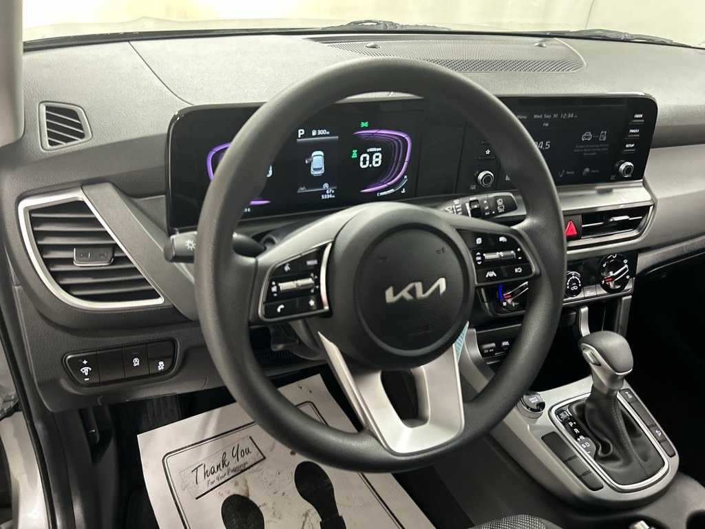 Certified 2025 Kia Seltos LX SUV