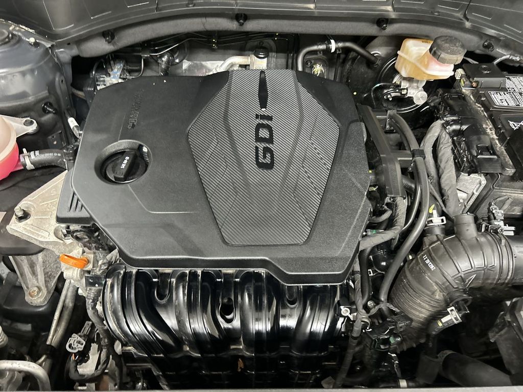 2023 Kia Sorento LX - Photo 24