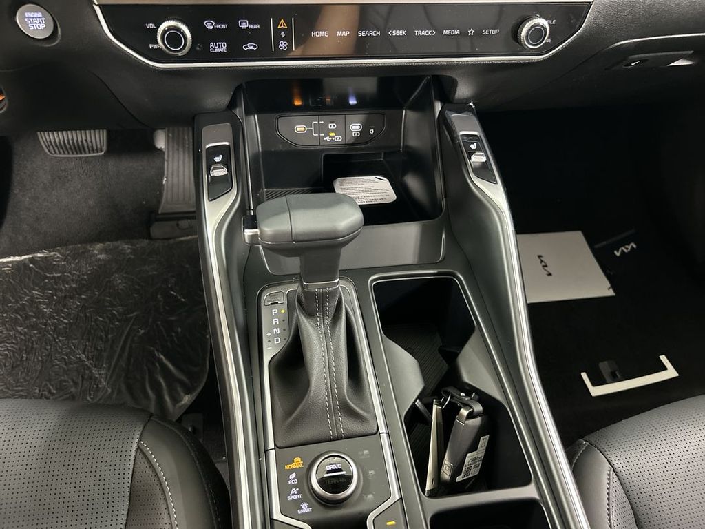 2026 Kia Sorento S - Photo 17