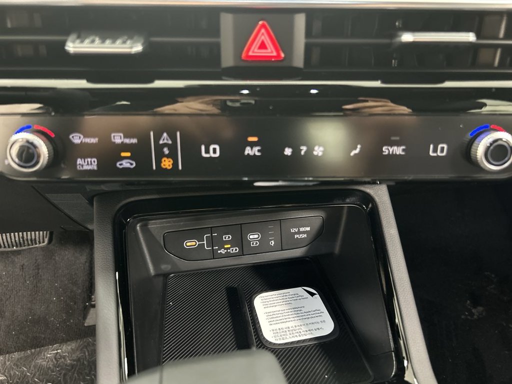 2026 Kia K5 GT-Line - Photo 17