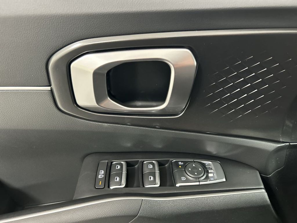 2026 Kia Sorento S - Photo 13