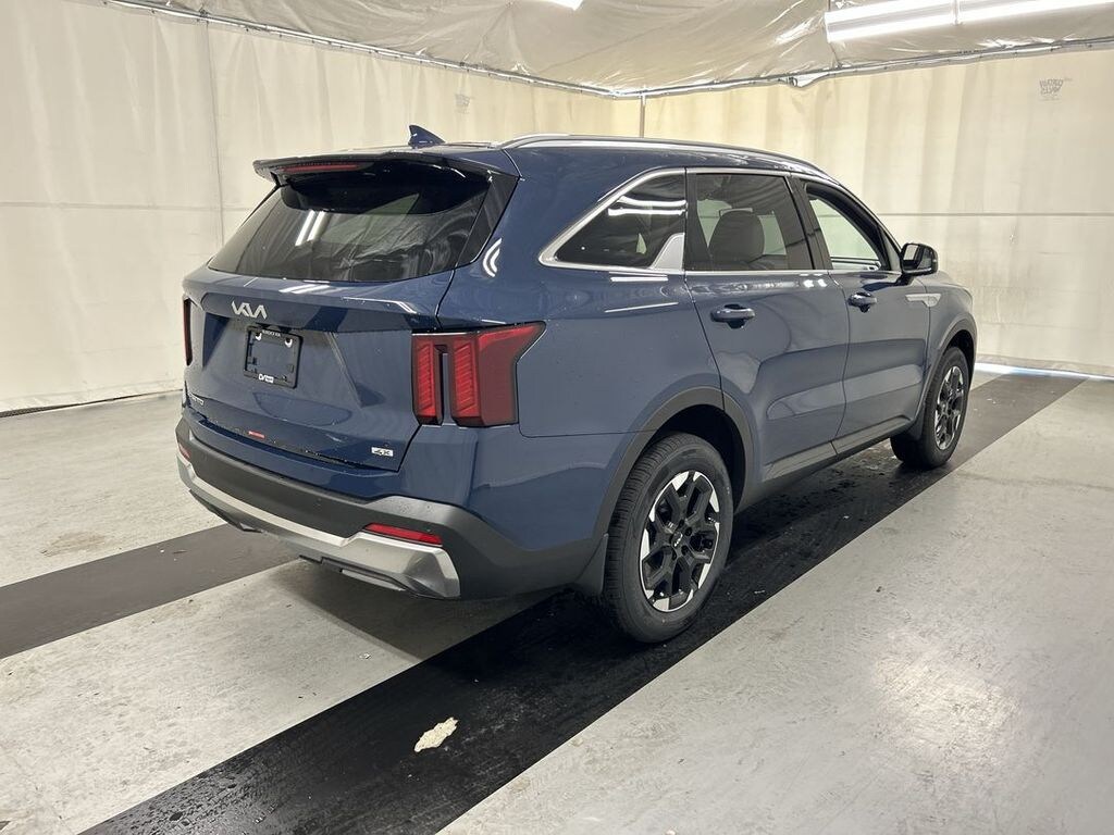 New 2026 Kia Sorento S SUV