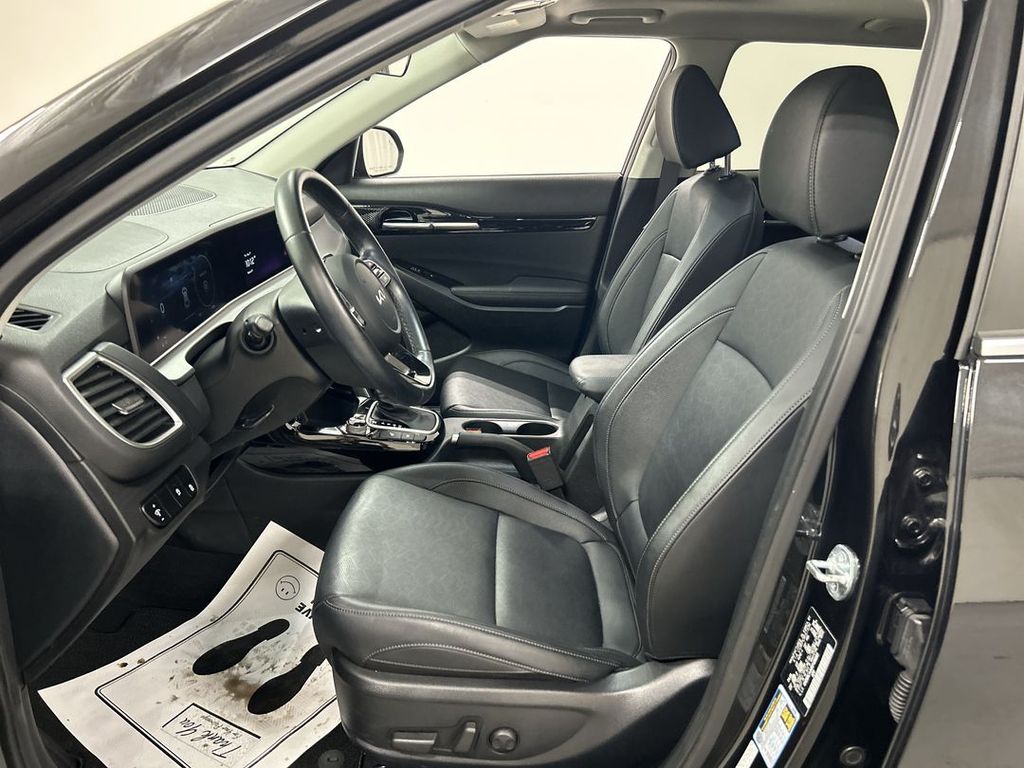 2024 Kia Seltos EX - Photo 9