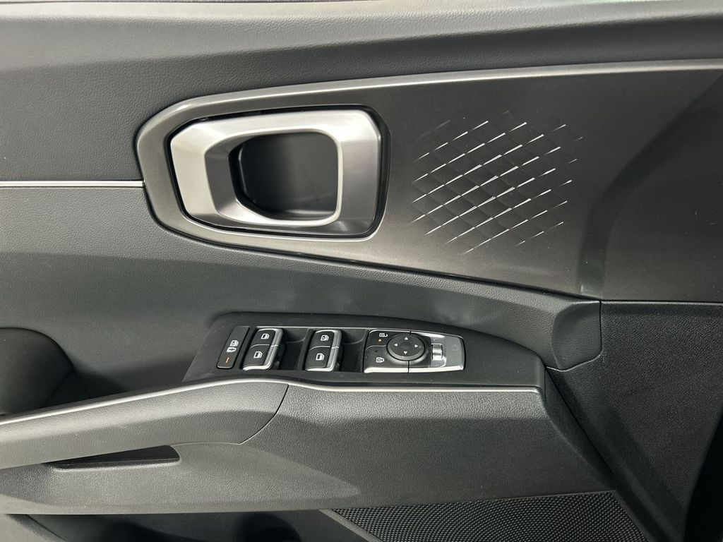 2026 Kia Sorento S - Photo 12