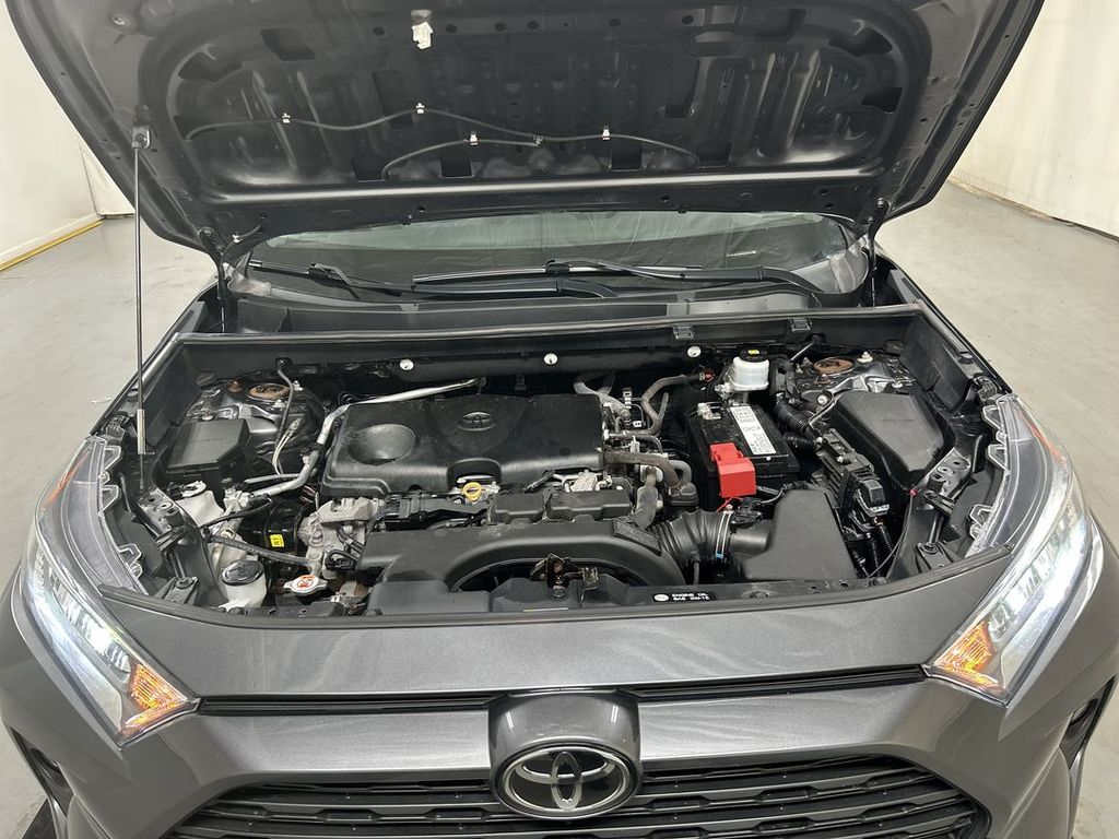 2019 Toyota RAV4 XLE - Photo 24