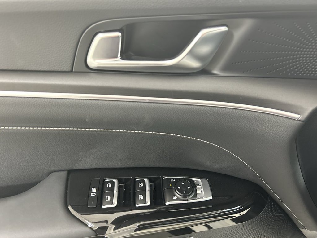2026 Kia K5 GT-Line - Photo 13