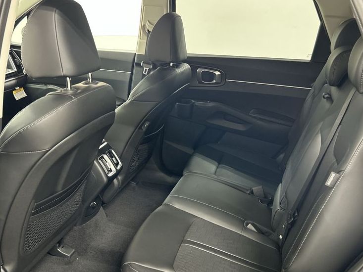 2026 Kia Sorento S - Photo 18