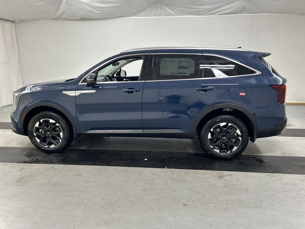 New 2026 Kia Sorento S SUV