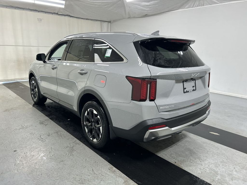 2026 Kia Sorento S - Photo 6