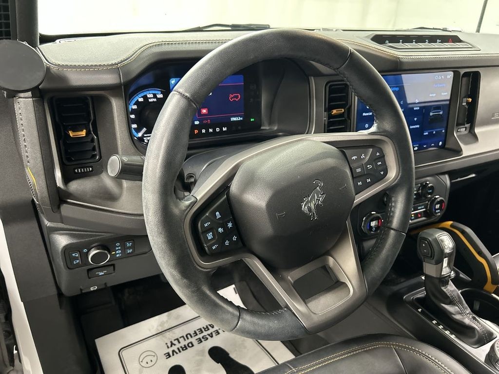 Used 2024 Ford Bronco Badlands SUV