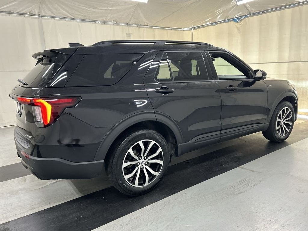 Used 2026 Ford Explorer ST-Line SUV