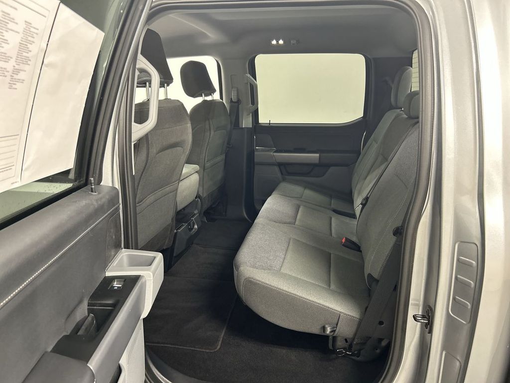2025 Ford F-150 XLT - Photo 19