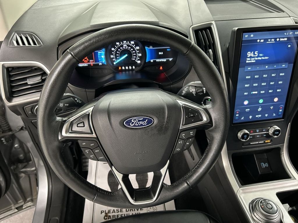 Used 2024 Ford Edge SEL SUV