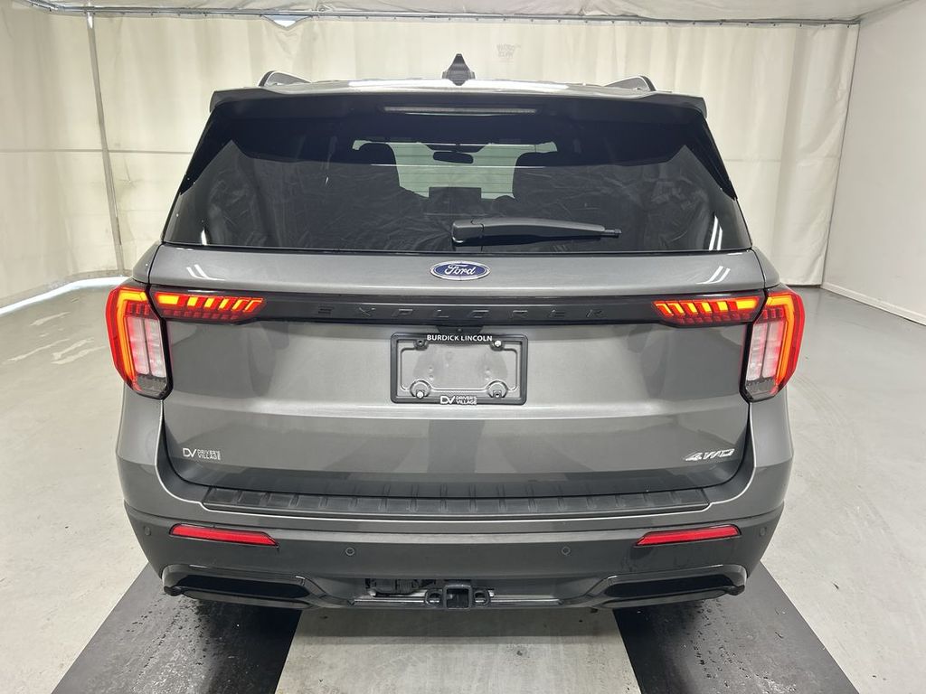2025 Ford Explorer ST-LINE - Photo 21