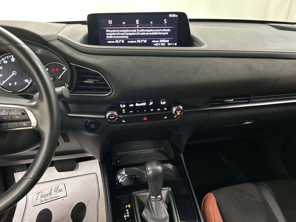 2024 Mazda CX-30 Carbon Turbo - Photo 18