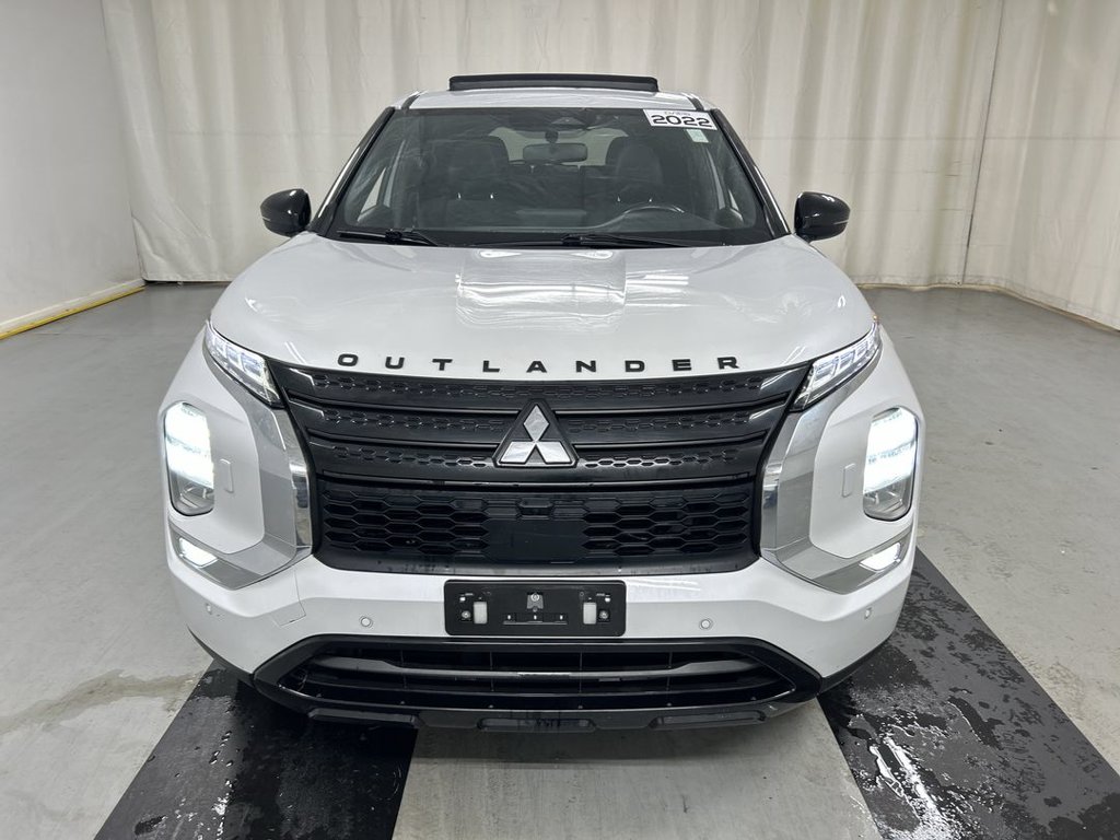 Used 2022 Mitsubishi Outlander Black Edition CUV
