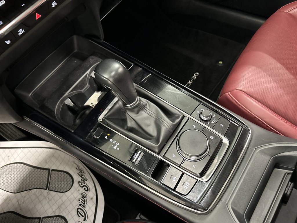 2023 Mazda CX-30 Carbon Edition - Photo 17