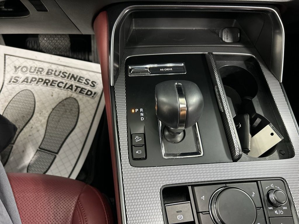2025 Mazda CX-70 Premium Package - Photo 17